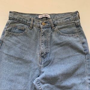 Aili Artisan High Waisted Vintage Fit Mom Jeans